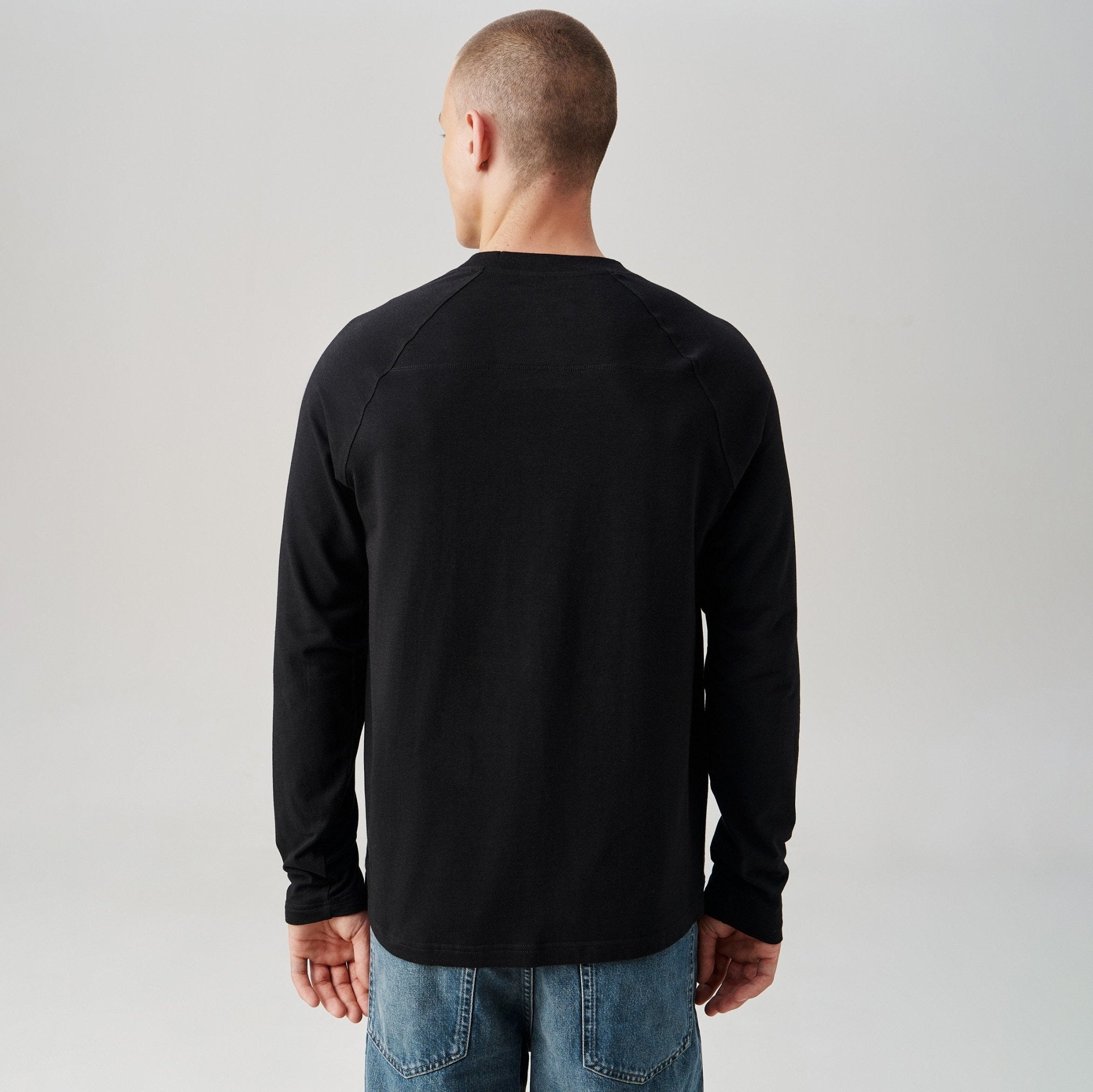 Bamboo Active Long - Sleeve - Saint Javelin