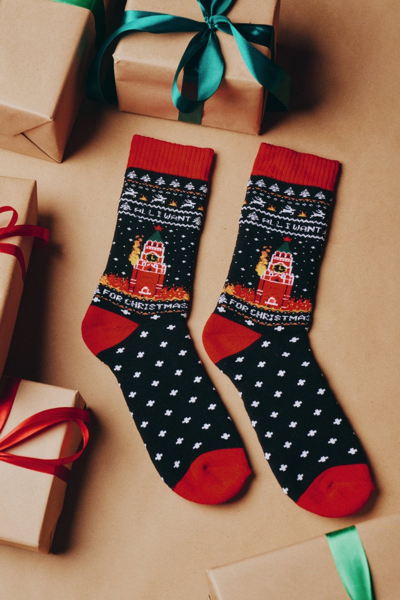 BURNING KREMLIN Christmas Socks