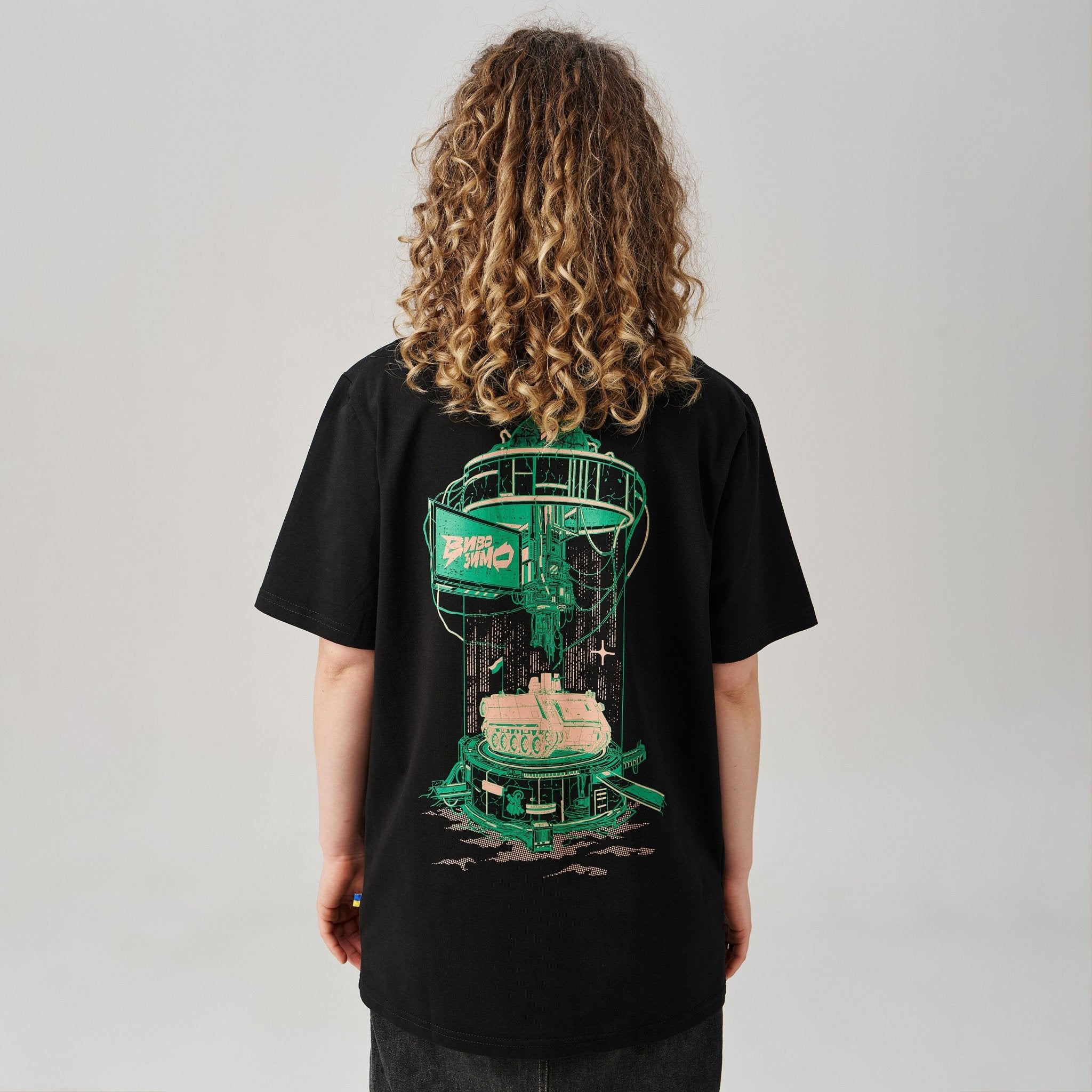 black 3rd t-shirt back female