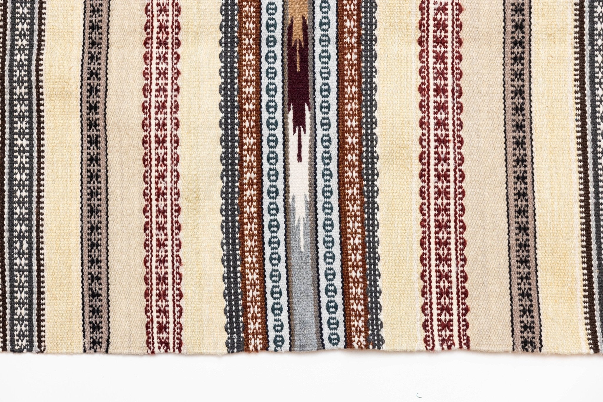 DMYTRO – Rug from Karpaty - Saint Javelin