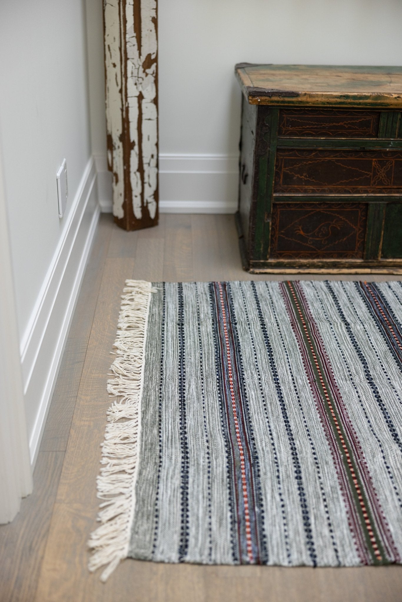 MARKIIAN – Rug from Karpaty - Saint Javelin