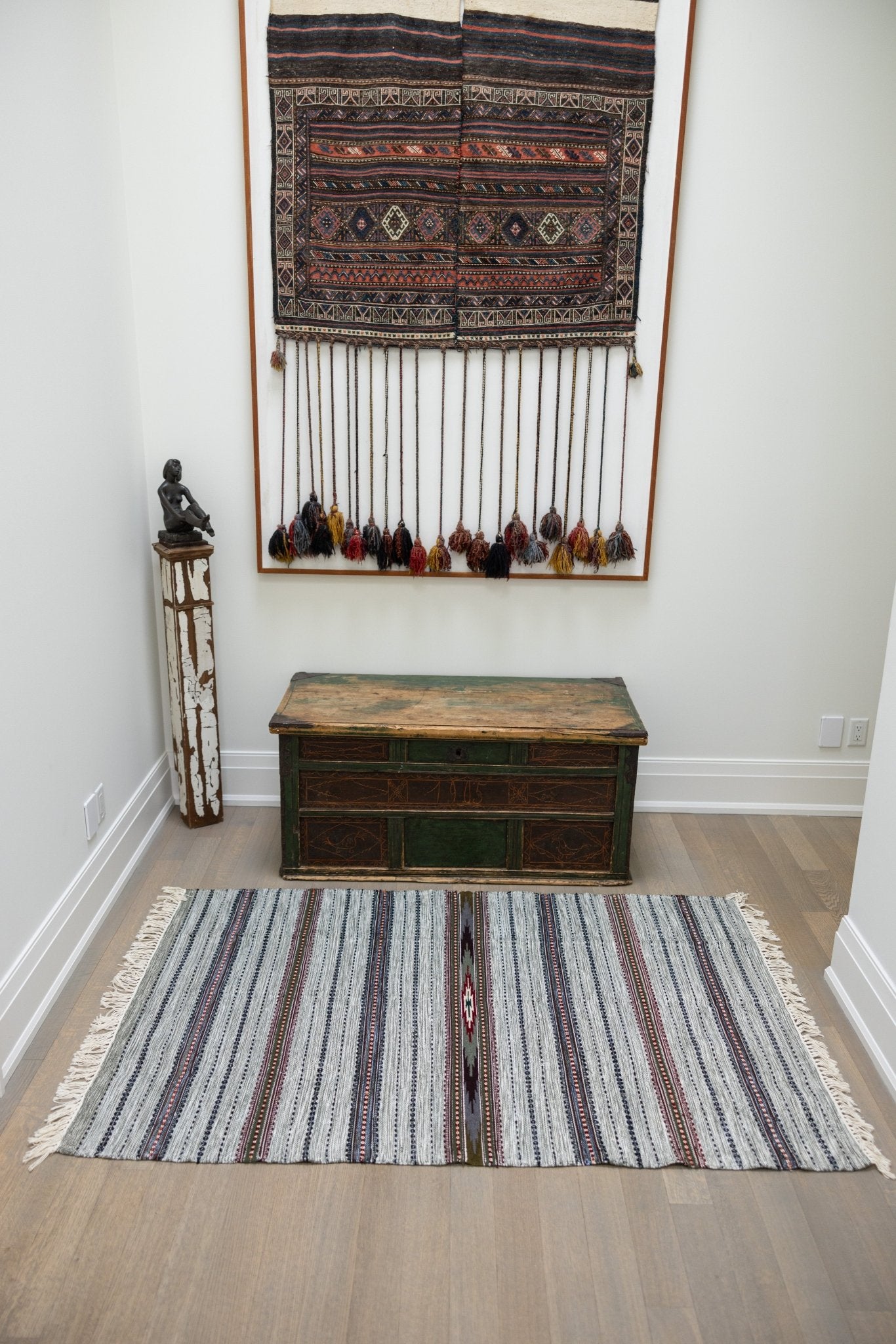 MARKIIAN – Rug from Karpaty - Saint Javelin