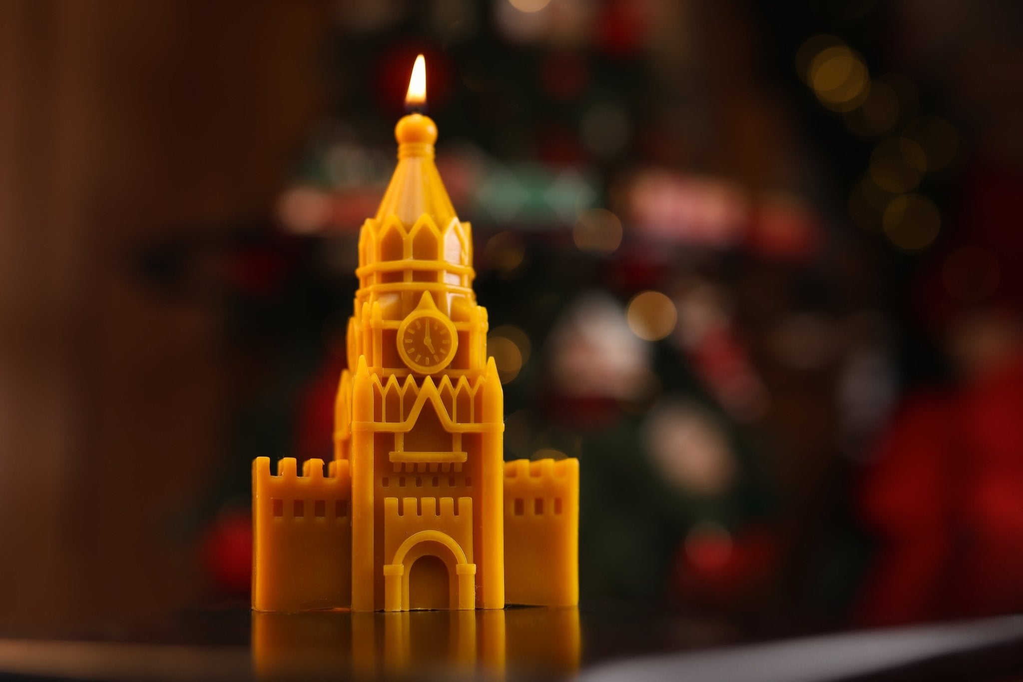Melt The Kremlin Beeswax Candle