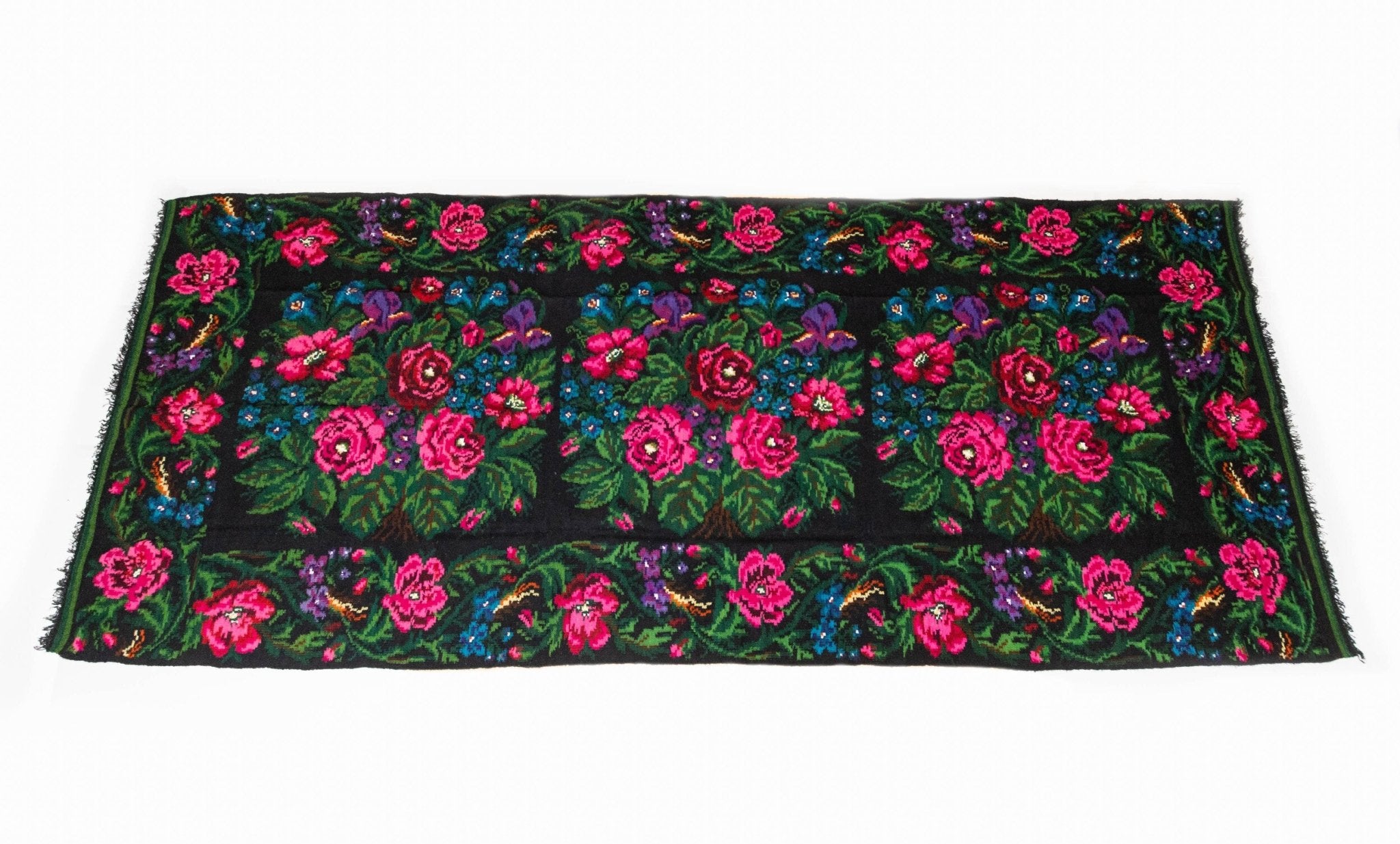 OLHA – Large Rug from Karpaty - Saint Javelin