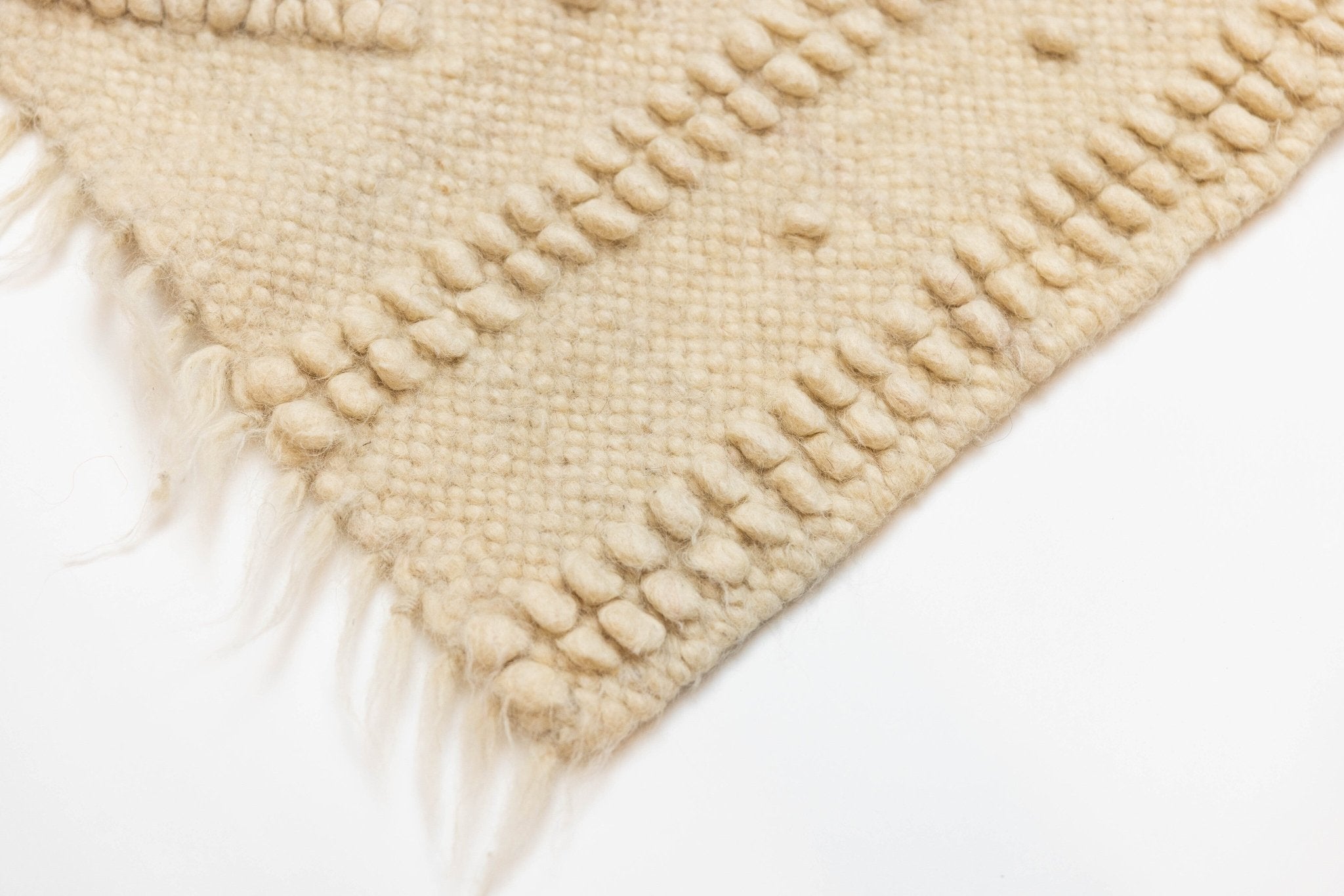 SOLOMIA – Lizhnyk from Karpaty - Saint Javelin