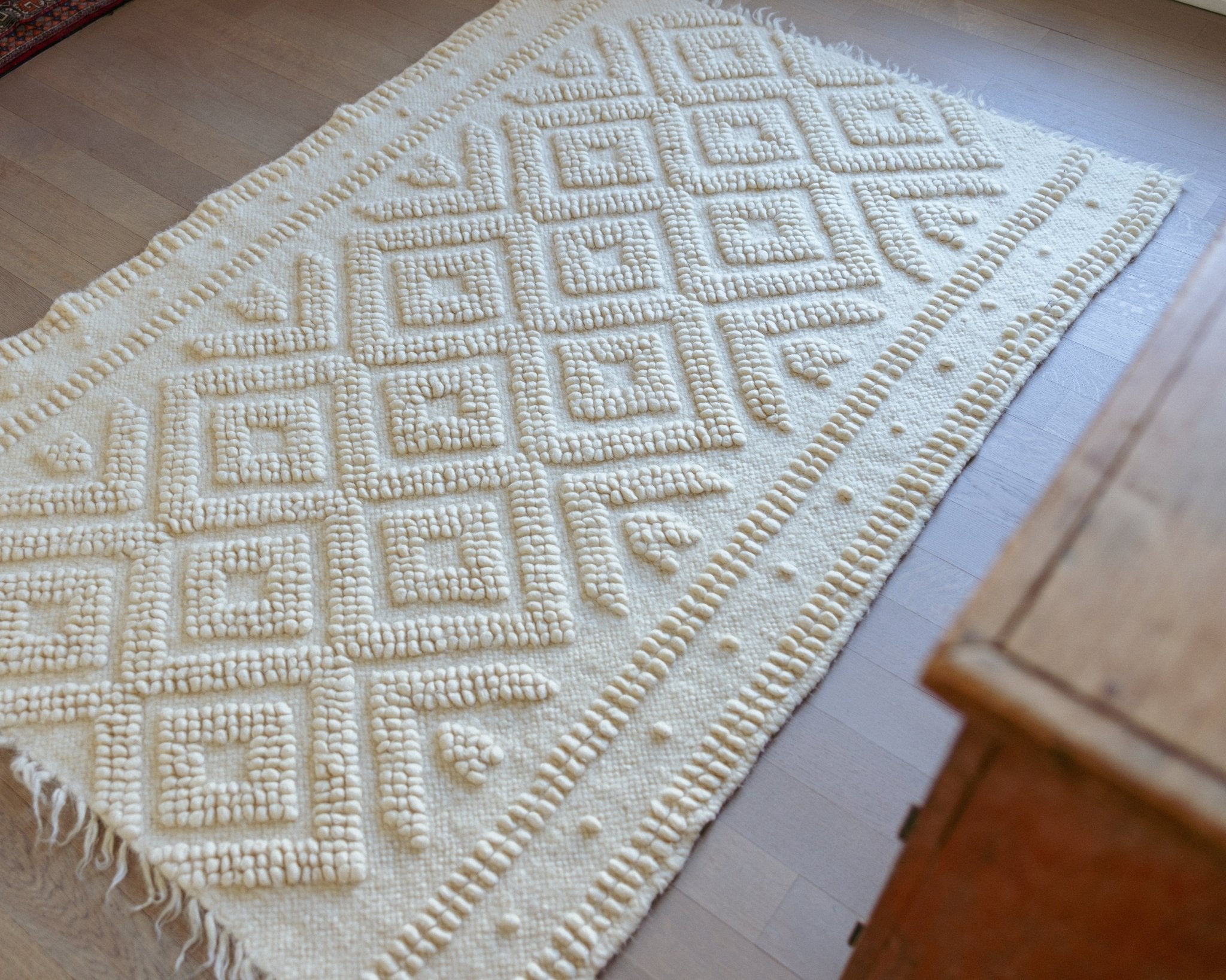 SOLOMIA – Lizhnyk from Karpaty - Saint Javelin