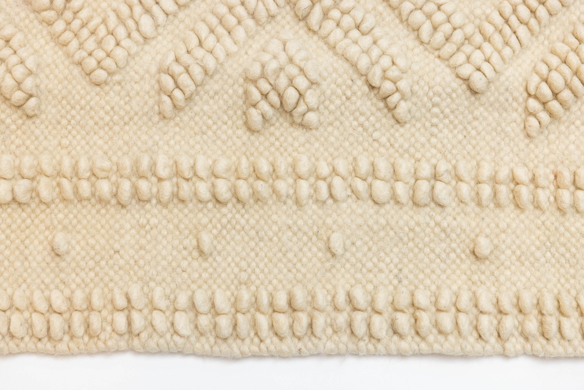 SOLOMIA – Lizhnyk from Karpaty - Saint Javelin