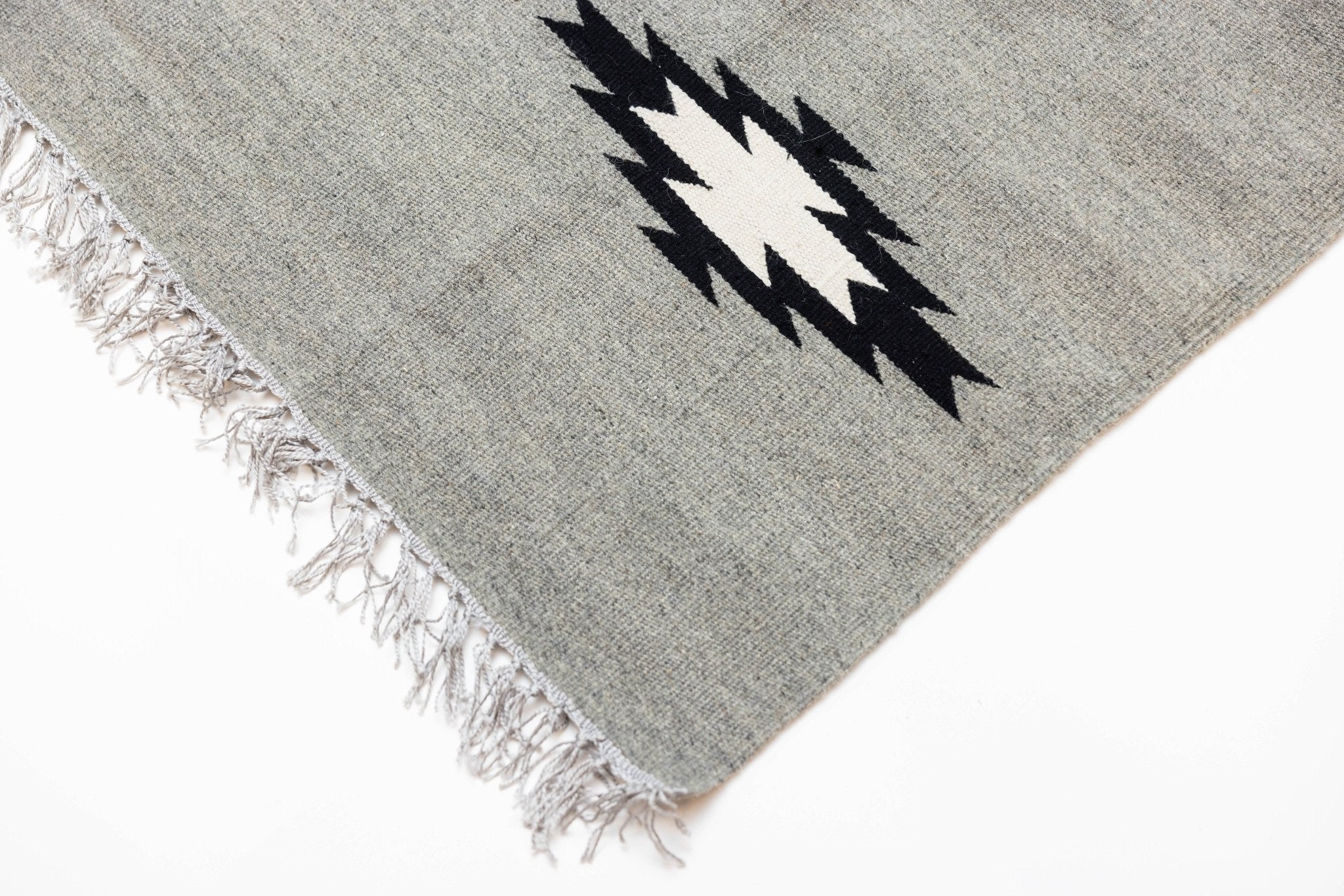 YEVHEN – Rug from Karpaty - Saint Javelin