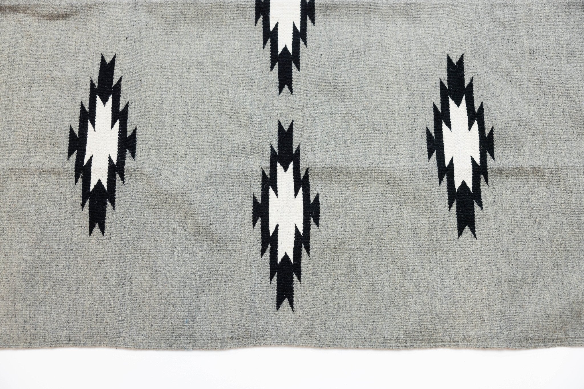 YEVHEN – Rug from Karpaty - Saint Javelin