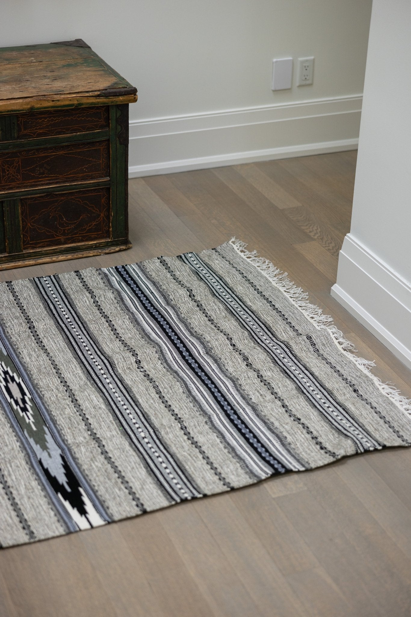 YUSTYN – Rug from Karpaty - Saint Javelin