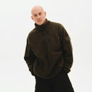 Ihor is 5’11” (180cm) and is wearing size XL