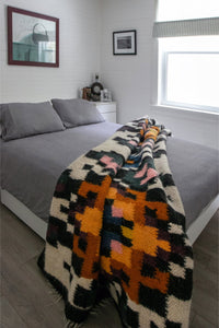 KORALIA - Wool Rug from Karpaty - Saint Javelin