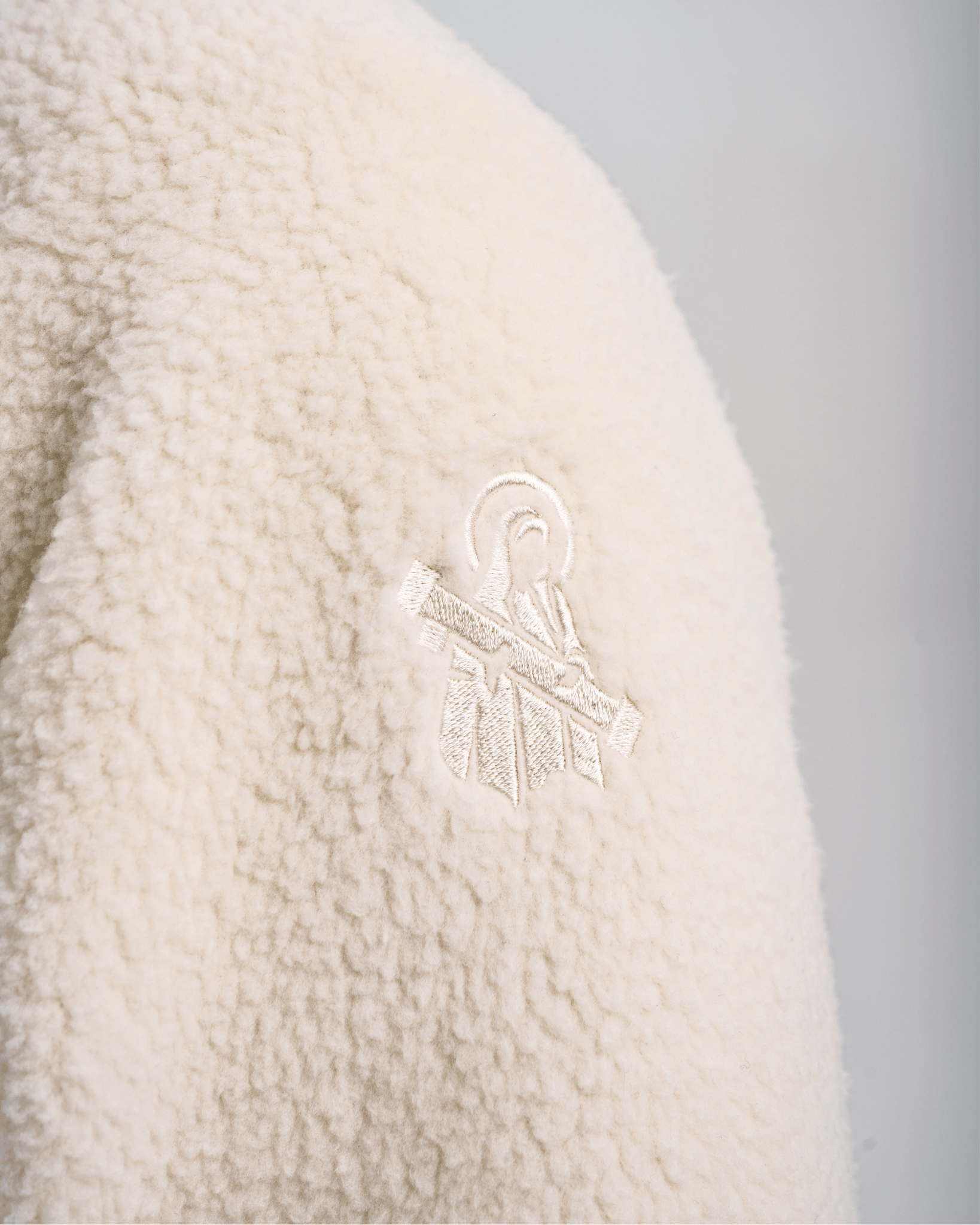 Cream Male - closeup logo