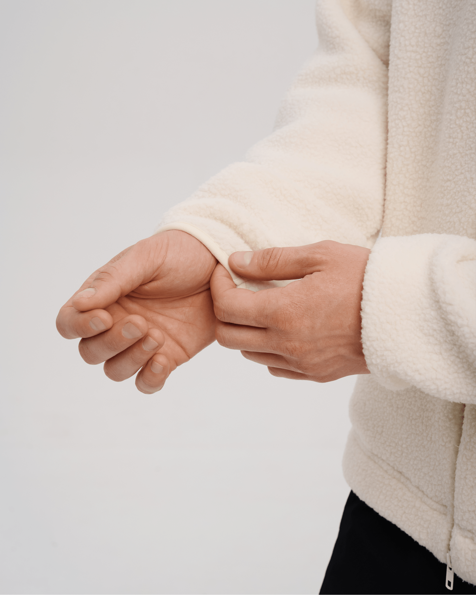 Cream Male - closeup sleeve