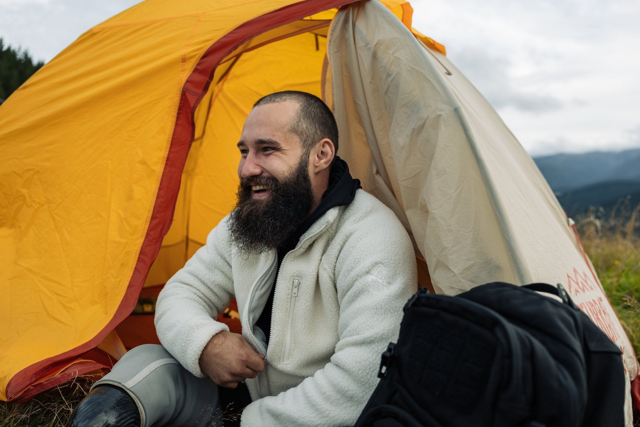Cream Male - lifestyle tent